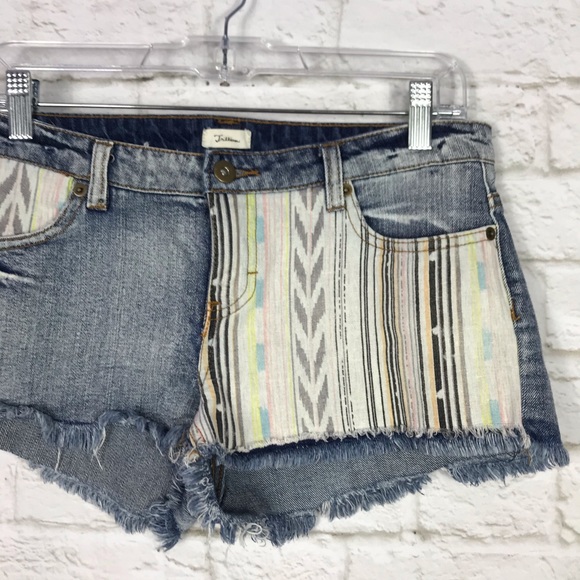 Trillium Southwestern Boho Cutoff Distressed Short - Picture 2 of 5